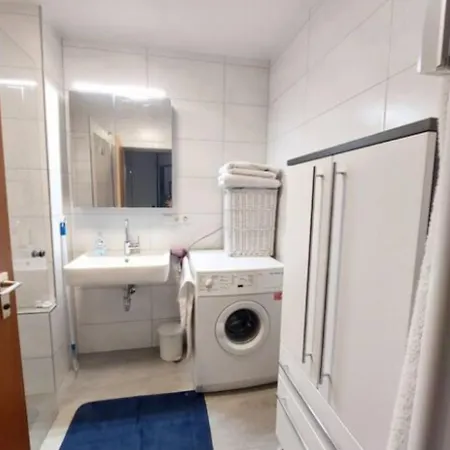 Apartman 2rooms In A Beautiful 12min Walk From Center